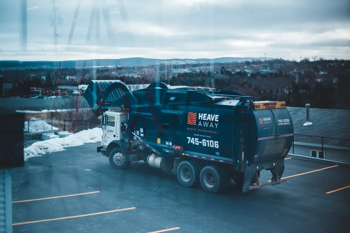 Trash removal service in Solon, Iowa