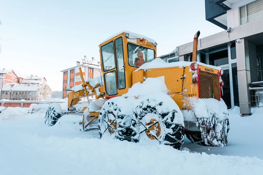Residential snow plowing and removal in Iowa City, Iowa